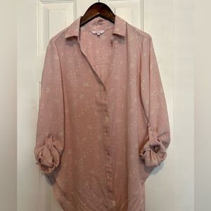 Candie's pink blouse